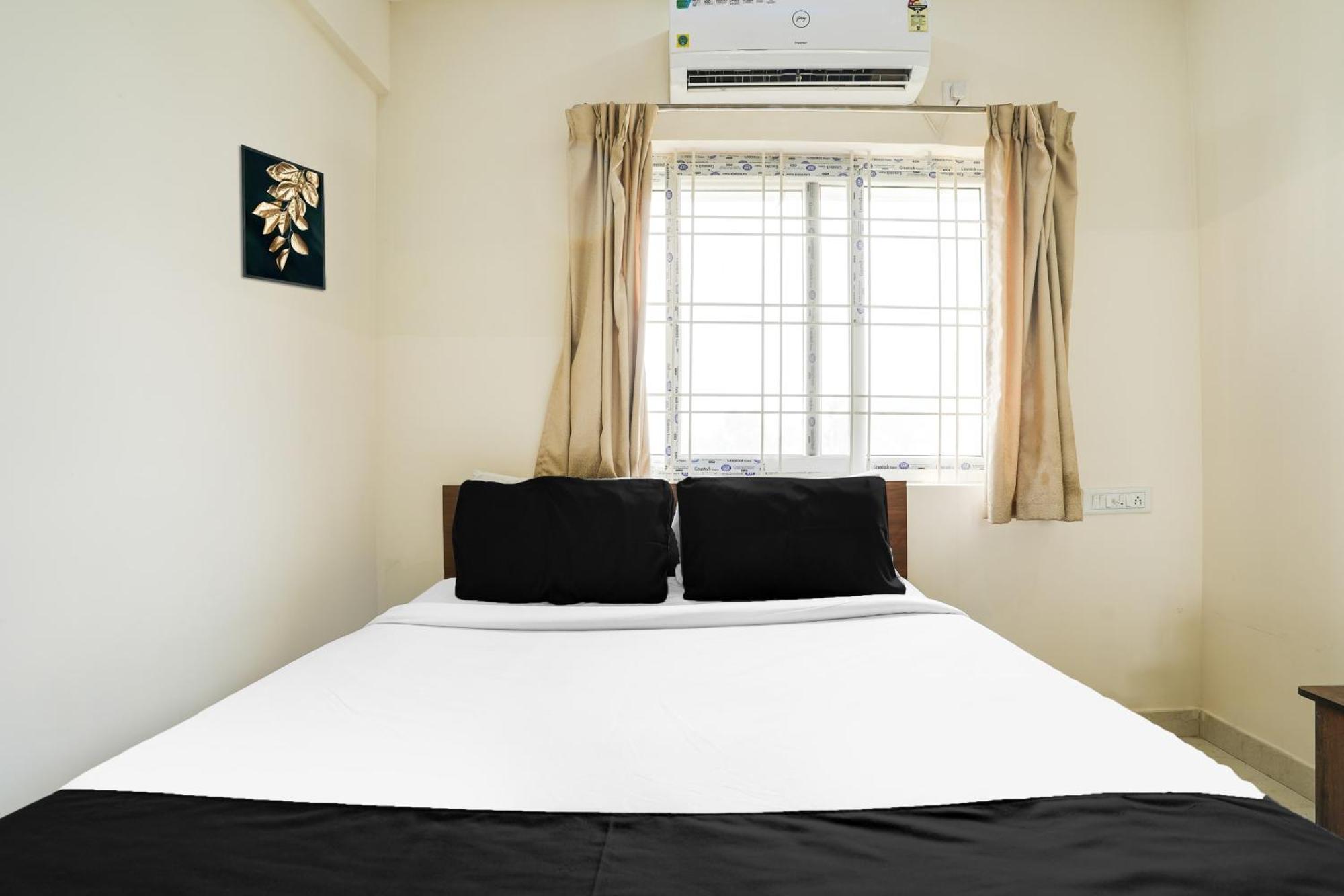 Super Hotel O Bangalore Near Reva Circle Formerly Cka Boarding Yelahanka Bagian luar foto