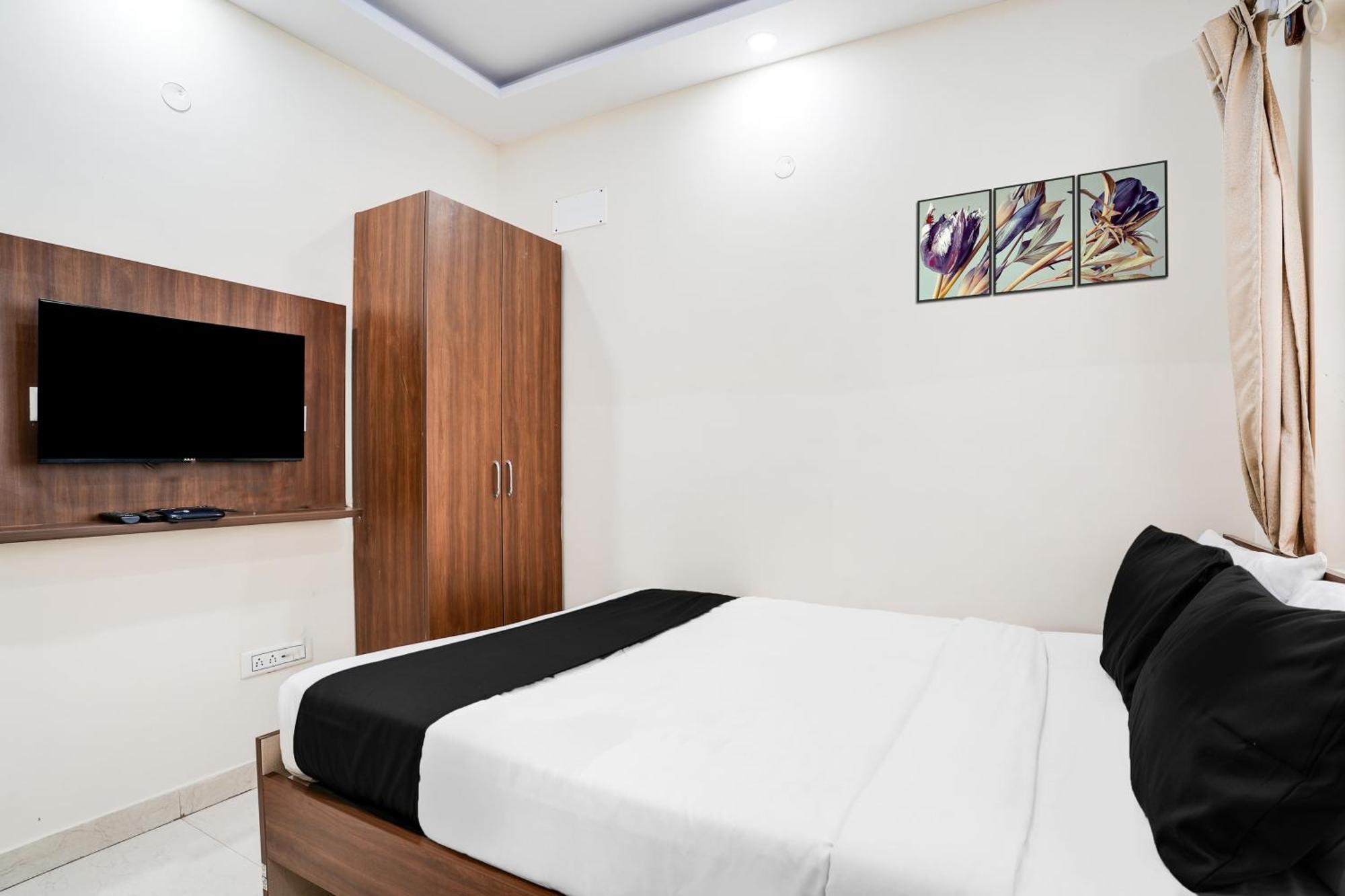 Super Hotel O Bangalore Near Reva Circle Formerly Cka Boarding Yelahanka Bagian luar foto